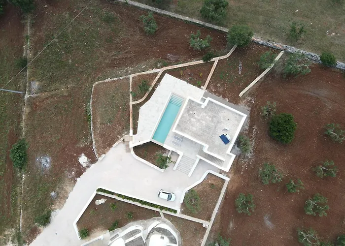Charming With Pool By Wonderful Italy